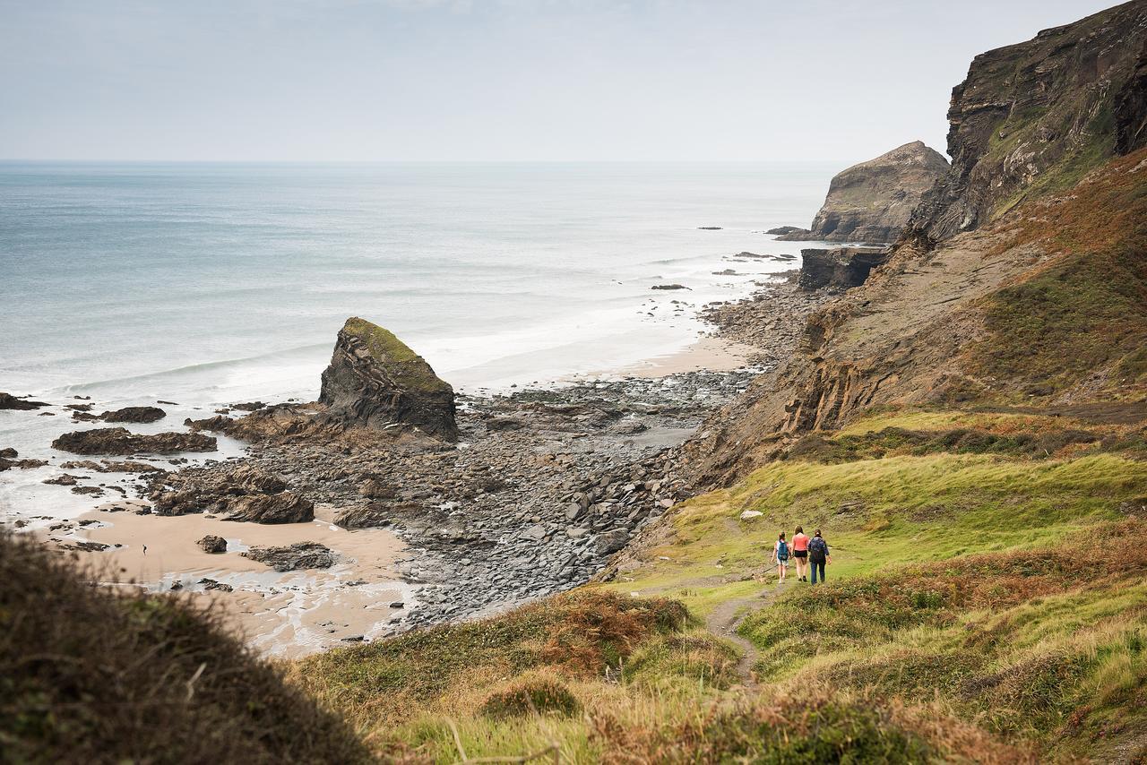 Hostal Trevigue Farm Crackington Haven Exterior foto